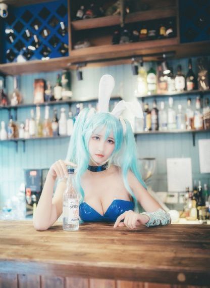 暗呦小u女系列全部_BD免费电视剧