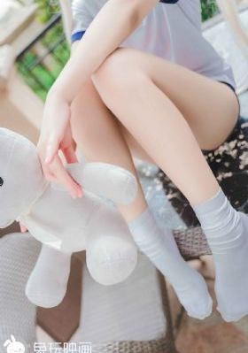 动漫女主吃了药能长出_HDBD在线观看
